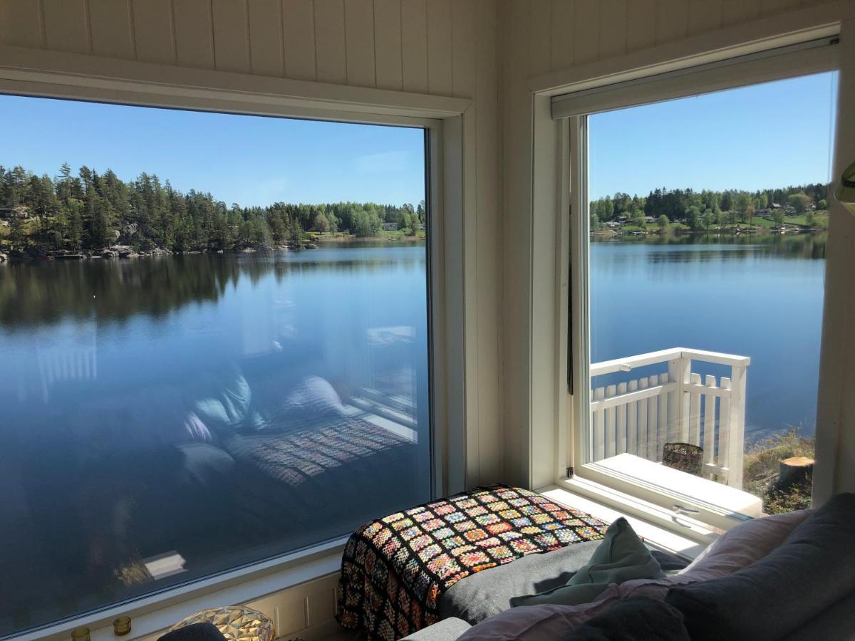 Lyseren Waterfront Cabin Omberg Exterior foto